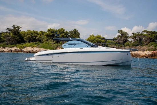 Beneteau Gran Turismo 40 nuevo en venta