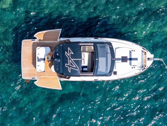 Beneteau Gran Turismo 40 nuevo en venta