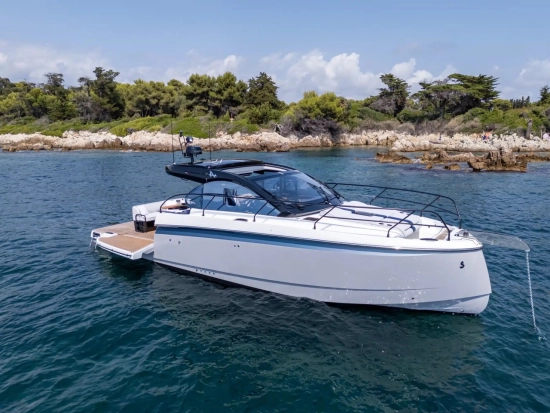 Beneteau Gran Turismo 40 nuevo en venta