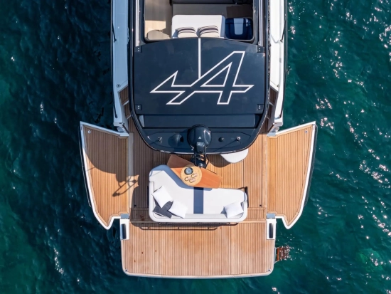 Beneteau Gran Turismo 40 nuevo en venta