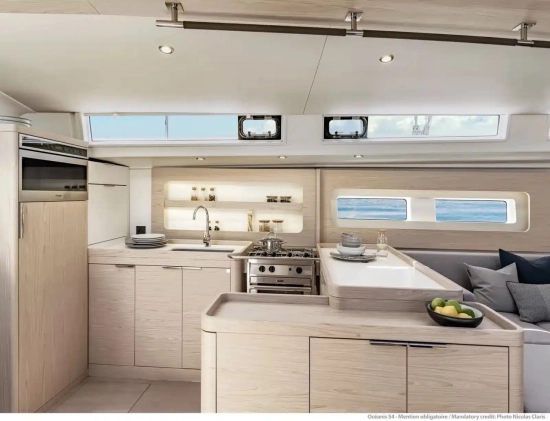 Beneteau Oceanis Yacht 54 novos à venda