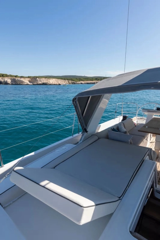 Beneteau Oceanis Yacht 54 novos à venda
