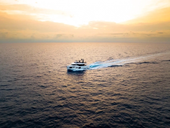 Beneteau GRAND TRAWLER 63 novos à venda