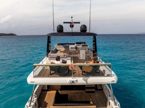 Beneteau GRAND TRAWLER 63 novos à venda
