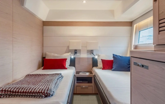 Beneteau GRAND TRAWLER 63 novos à venda