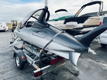 SEABREACHER X SHARK usado à venda