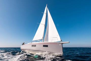 Beneteau Oceanis 34.1 nuova in vendita