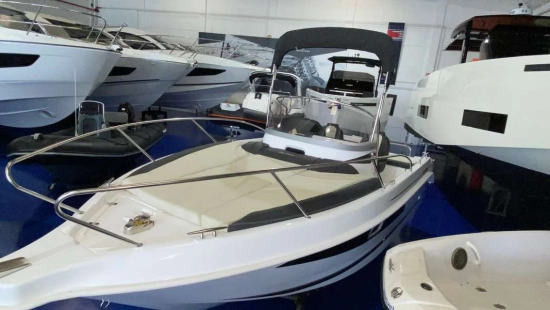 B2 Marine 702 OPEN novos à venda