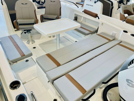 Beneteau Flyer 8 Spacedeck V2 nuova in vendita