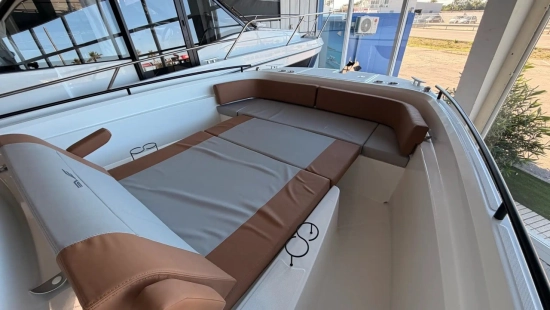 Beneteau Flyer 9 Spacedeck novos à venda