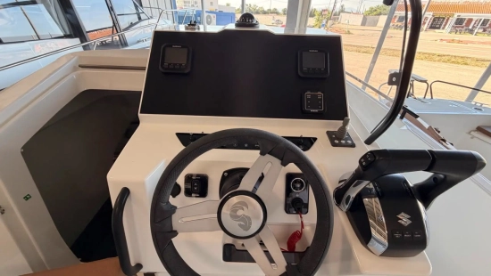Beneteau Flyer 9 Spacedeck novos à venda