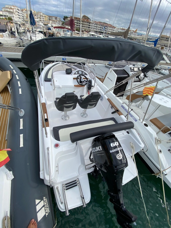 B2 Marine CAP FERRET 522 SUNDECK usado à venda