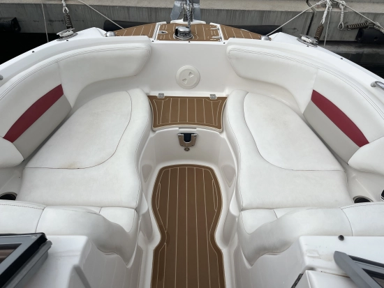 Chaparral Sunesta 224 usado à venda