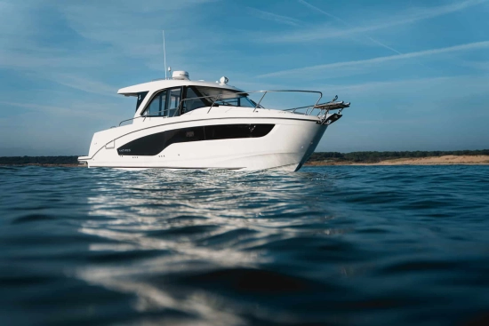 Beneteau Antares 9 V2 nuova in vendita