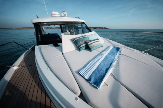 Beneteau Antares 9 V2 nuova in vendita
