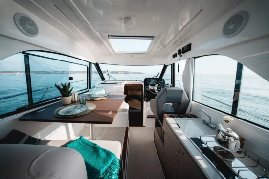 Beneteau Antares 9 V2 nuova in vendita