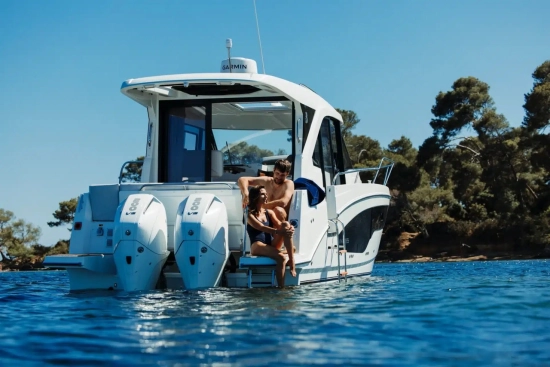 Beneteau Antares 9 V2 nuova in vendita