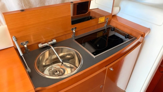 Beneteau Antares 12 usata in vendita