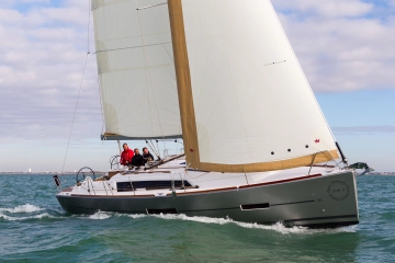 Dufour Yachts Grand Large 382 usado à venda