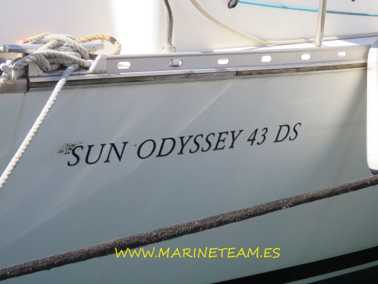 Jeanneau Sun Odyssey 43 Ds usado à venda