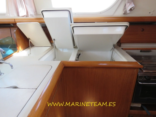 Jeanneau Sun Odyssey 43 Ds usado à venda
