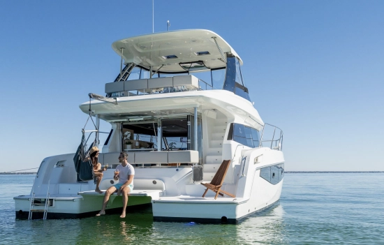 Aquila 42 Yacht nuova in vendita