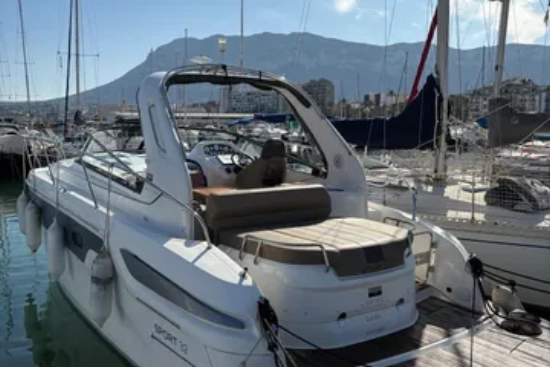Bavaria Yachts 32 Sport usado à venda