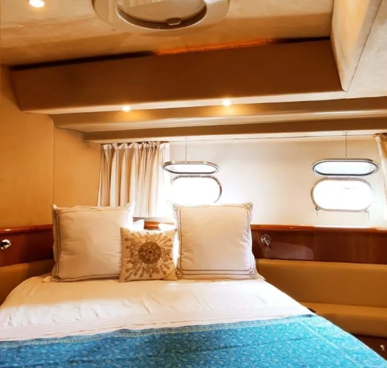Ferretti Yachts 620 usado à venda