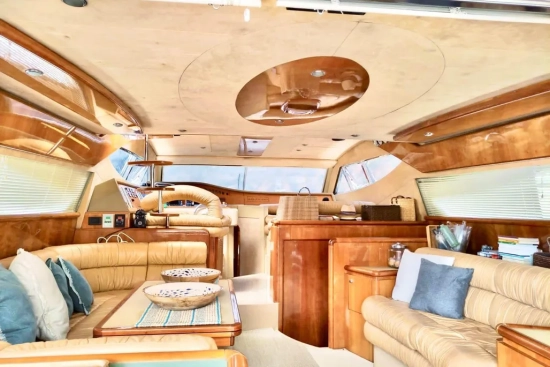 Ferretti Yachts 620 usado à venda