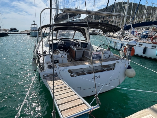 Beneteau Oceanis 45 nuova in vendita