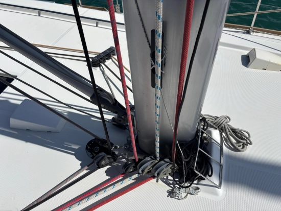 Beneteau Oceanis 45 nuova in vendita