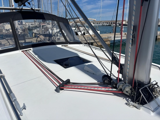 Beneteau Oceanis 45 nuova in vendita