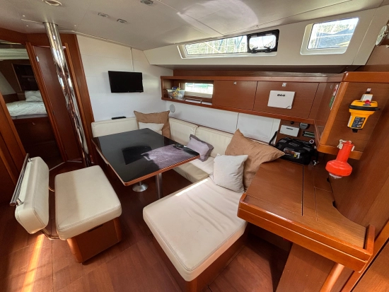 Beneteau Oceanis 45 nuova in vendita