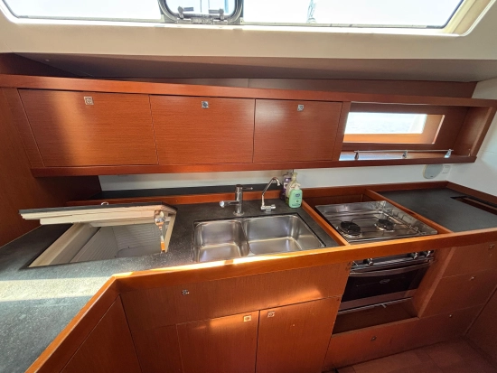 Beneteau Oceanis 45 nuova in vendita