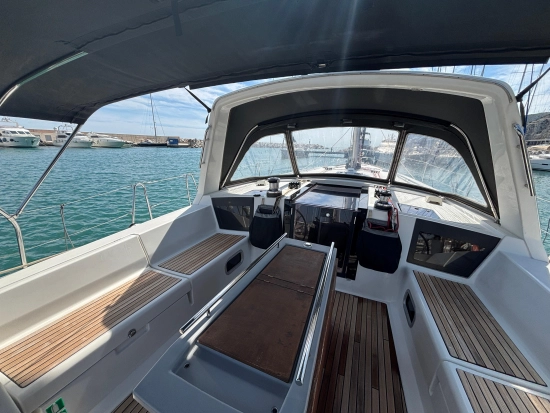 Beneteau Oceanis 45 nuova in vendita