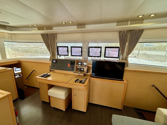 Lagoon 52 F nuova in vendita