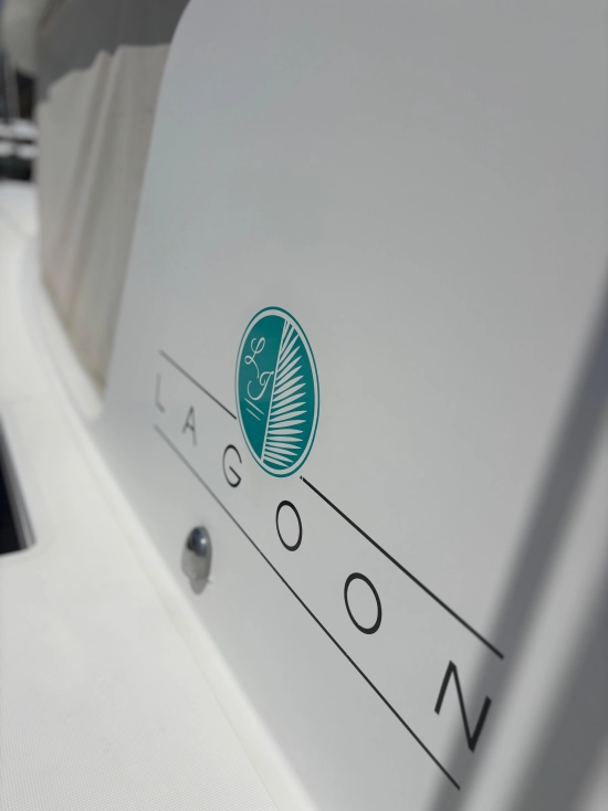 Lagoon 52 F nuova in vendita