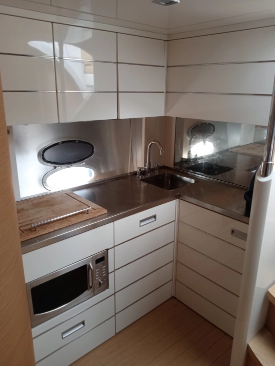Sessa Marine C42 HT usado à venda