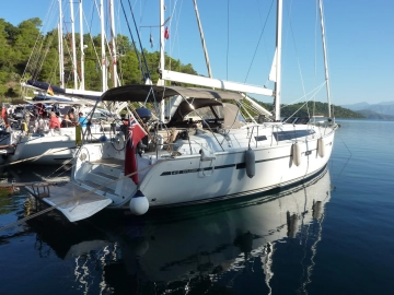 Bavaria Yachts Cruiser 46 usado à venda