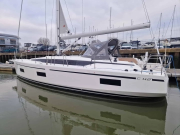 Bavaria Yachts C42 nuevo en venta