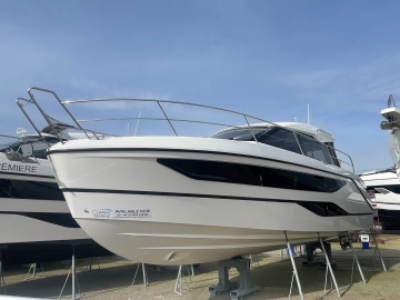 Bavaria Yachts SR38HT novos à venda