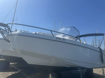 Beneteau Flyer 7 Spacedeck d’occasion à vendre