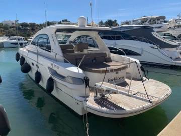 Bavaria Yachts Sport 43 Hard Top de segunda mano en venta