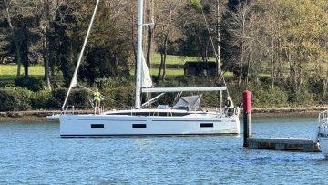 Bavaria Yachts C42 usado à venda