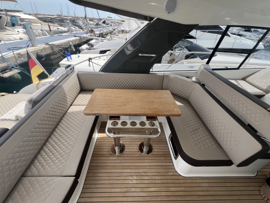 Bavaria Yachts S45 Hard Top de segunda mano en venta
