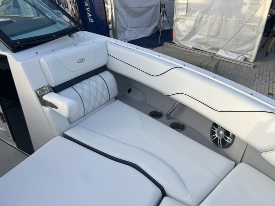 Regal LS6 Bowrider nuevo en venta
