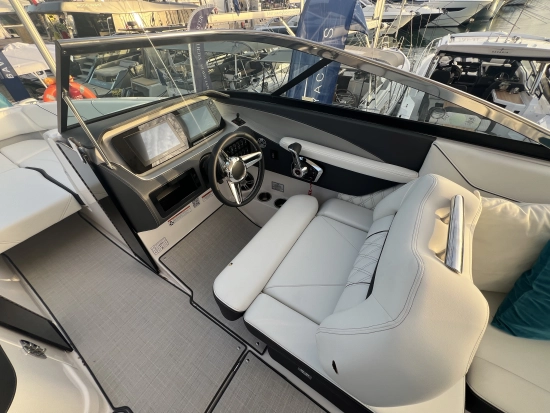 Regal LS6 Bowrider nuevo en venta