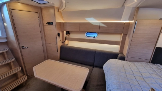 Bavaria Yachts S33 HT usado à venda