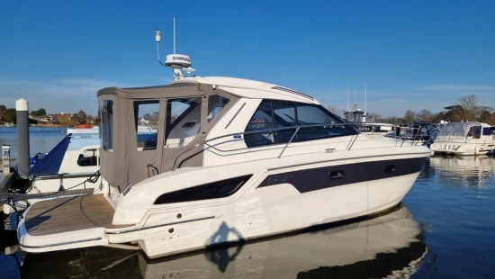 Bavaria Yachts S33 HT usado à venda