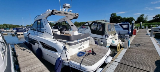 Bavaria Yachts S33 HT usado à venda